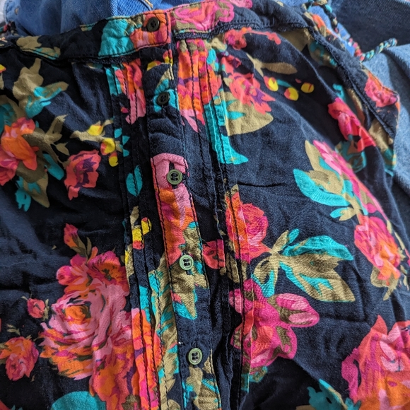 Garage Floral Blouse | Size Small - Picture 9 of 9